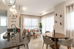 Cozy Centric Apt Full AC, Pool